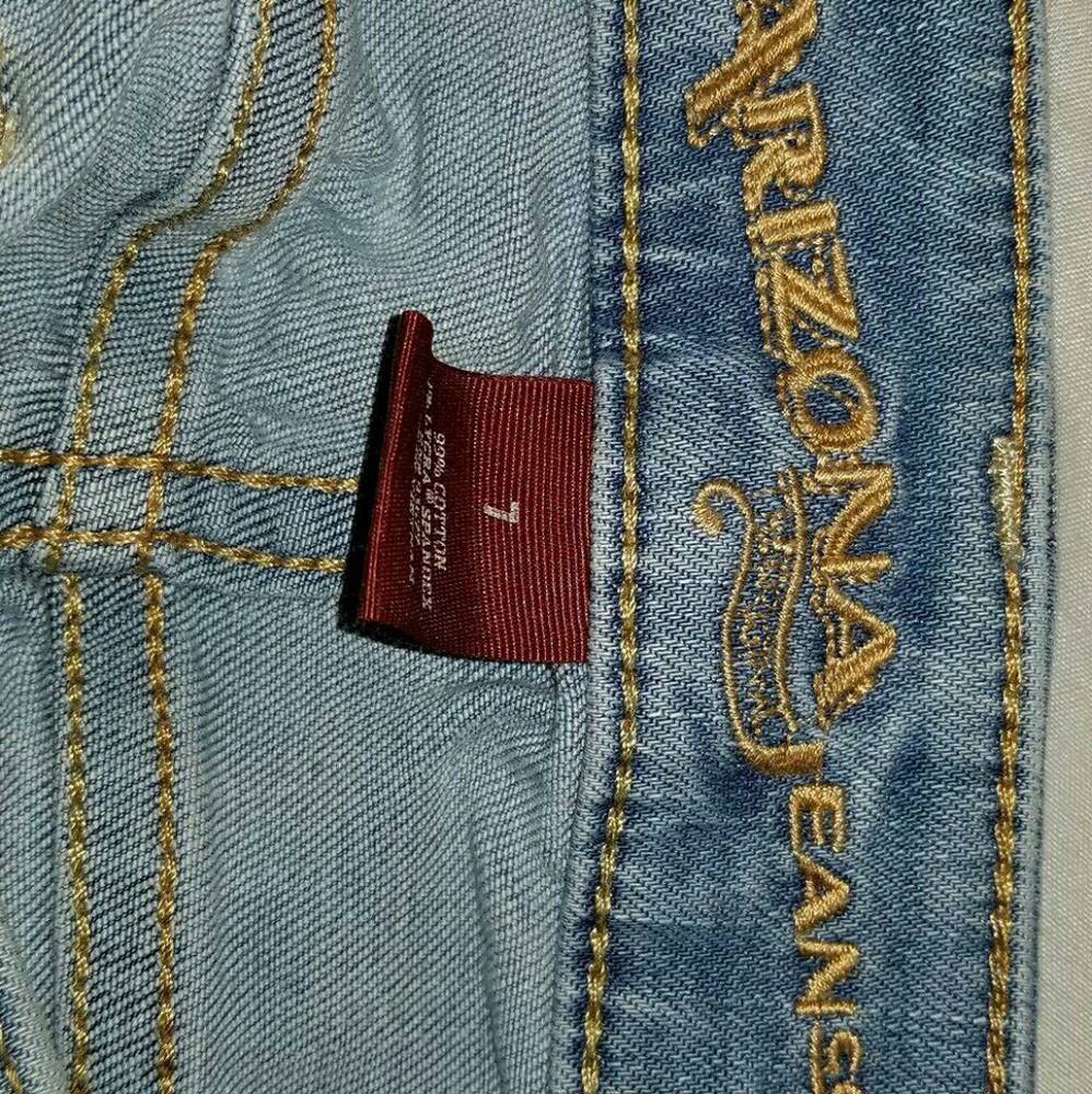 Capris - Picture 4 of 4